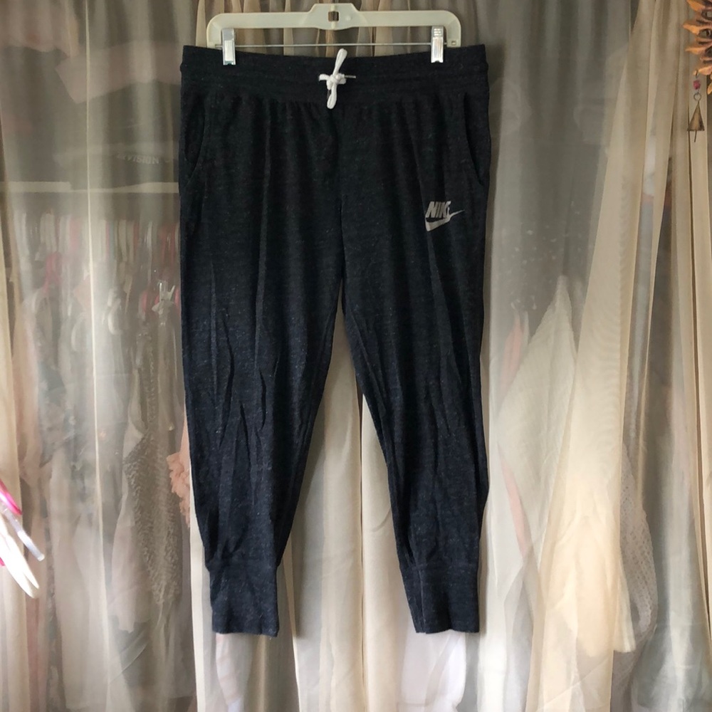Nike joggers